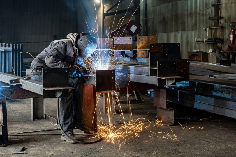 sparks-by-Process-fluxed-cored-arc-welding_Suvorov_Alex_shutterstock
